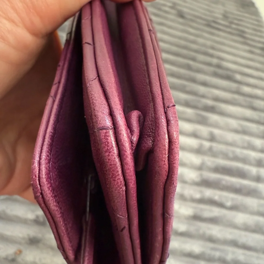 Chanel WOC- Purple Chanel 2.55 reissue - Picture 5 of 8